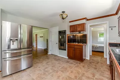 18 Hattie Avenue, Smithfield, RI 02828 - Photo 12
