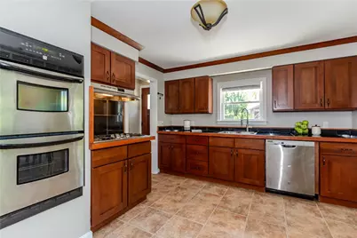 18 Hattie Avenue, Smithfield, RI 02828 - Photo 14