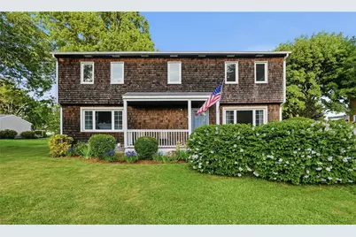 14 Dorothy Avenue, Portsmouth, RI 02871 - Photo 2