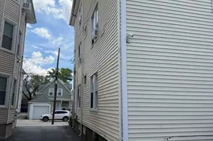 26 Frederick St, Providence, RI 02908 - Photo 4
