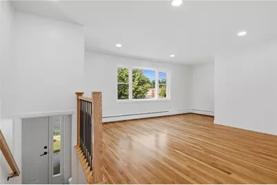 25 Stoneham Street, Cranston, RI 02920 - Photo 4