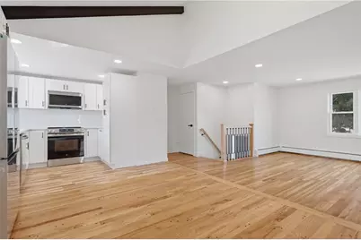 25 Stoneham Street, Cranston, RI 02920 - Photo 8