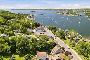 1536 Main Rd, Tiverton, RI 02878 - Photo 2