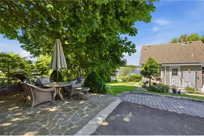 1536 Main Road, Tiverton, RI 02878 - Photo 28