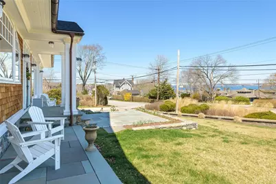 30 Walcott Avenue, Jamestown, RI 02835 - Photo 6