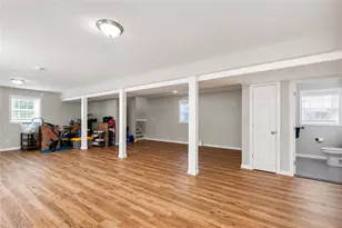 63 Chester Ave, Providence, RI 02907 - Photo 24