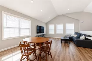 63 Chester Ave, Providence, RI 02907 - Photo 8