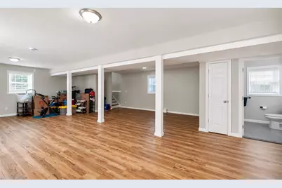 63 Chester Avenue, Providence, RI 02907 - Photo 24