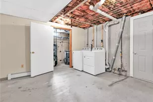 160 Bourne Ave, East Providence, RI 02916 - Photo 24