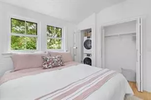 17 Willow St, Newport, RI 02840 - Photo 40