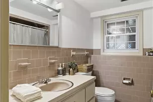 550 Algonquin Dr, Warwick, RI 02888 - Photo 28