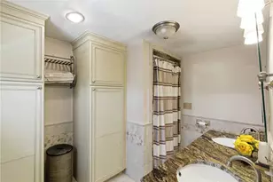 550 Algonquin Dr, Warwick, RI 02888 - Photo 16