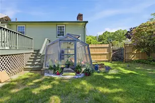 550 Algonquin Dr, Warwick, RI 02888 - Photo 40