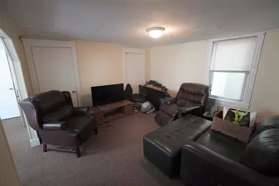 8 Washington Street, Pawtucket, RI 02860 - Photo 16