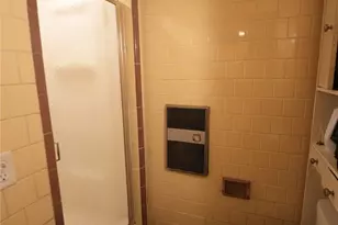 8 Washington St, Pawtucket, RI 02860 - Photo 10