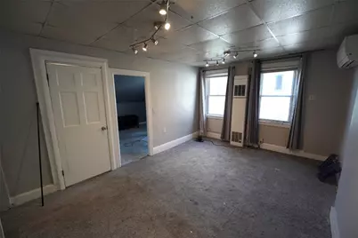 8 Washington Street, Pawtucket, RI 02860 - Photo 8