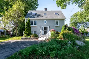 39 Wanda St, Narragansett, RI 02882 - Photo 4