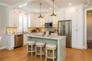 15 Castle St, East Greenwich, RI 02818 - Photo 10