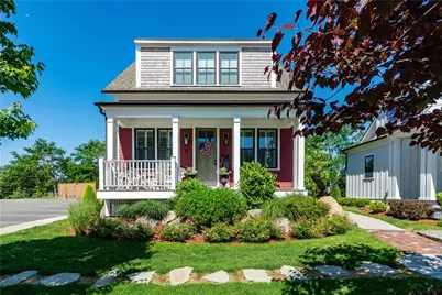 15 Castle Street #9, East Greenwich, RI 02818 - Photo 2