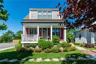 15 Castle St, East Greenwich, RI 02818 - Photo 2