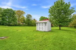 36 Ledward Ave, Westerly, RI 02891 - Photo 10