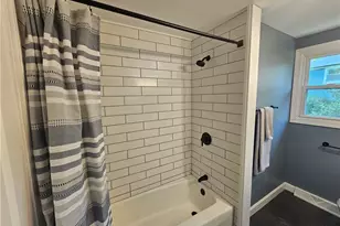 116 Louise Dr, Tiverton, RI 02878 - Photo 16