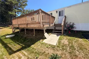 31 Foxtrot Dr, Charlestown, RI 02813 - Photo 2