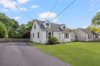 70 New Lexington Road, North Kingstown, RI 02852 - Photo 4