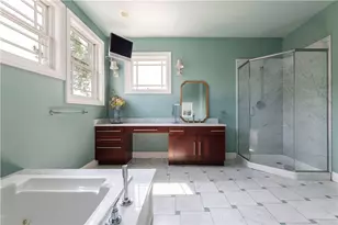 365 Boston Neck Rd, Narragansett, RI 02882 - Photo 32