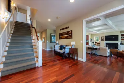 365 Boston Neck Road, Narragansett, RI 02882 - Photo 6