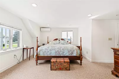 52 Wildwood Avenue, East Providence, RI 02916 - Photo 24