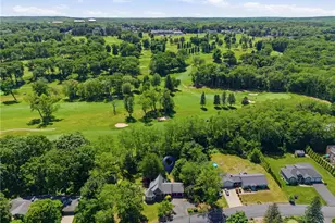 32 Briarwood Rd, Lincoln, RI 02865 - Photo 4