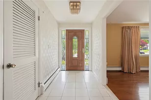 32 Brookfarm Rd, North Providence, RI 02904 - Photo 8