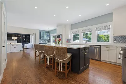 61 Martin Avenue, Barrington, RI 02806 - Photo 2