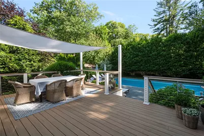 3 Oak Manor Drive, Barrington, RI 02806 - Photo 2