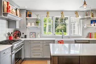 9 Stone Tower Ln, Barrington, RI 02806 - Photo 12