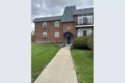3 Admiralty Drive #8-6, Middletown, RI 02842 - Photo 4