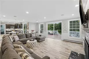 12 Woodlake Dr, Johnston, RI 02919 - Photo 20