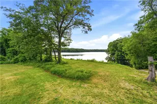 12 Woodlake Dr, Johnston, RI 02919 - Photo 8