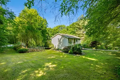 233 Old Oxford Road, North Smithfield, RI 02896 - Photo 34
