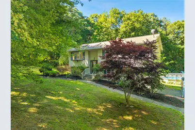 233 Old Oxford Road, North Smithfield, RI 02896 - Photo 2