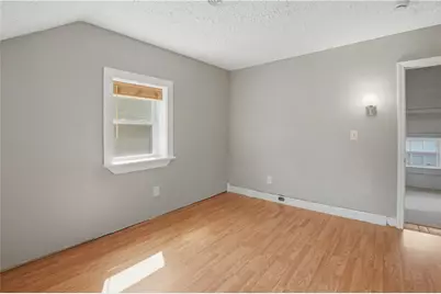 10 Hobart Street, Westerly, RI 02891 - Photo 32