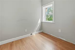 10 Hobart St, Westerly, RI 02891 - Photo 32