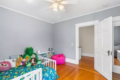 53 Cathedral Avenue, Providence, RI 02908 - Photo 16