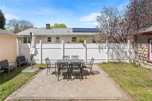 53 Cathedral Ave, Providence, RI 02908 - Photo 30