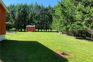 28 Old Reservoir Rd, Cumberland, RI 02884 - Photo 24