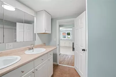 38 Franklin Street, East Providence, RI 02915 - Photo 28