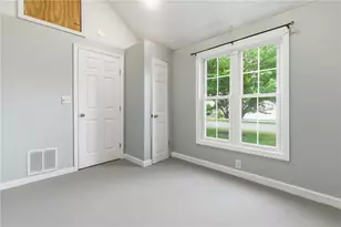 38 Franklin St, East Providence, RI 02915 - Photo 20