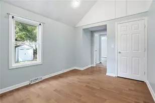 38 Franklin St, East Providence, RI 02915 - Photo 28