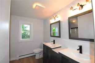32 J H Dwyer Dr, Middletown, RI 02842 - Photo 20